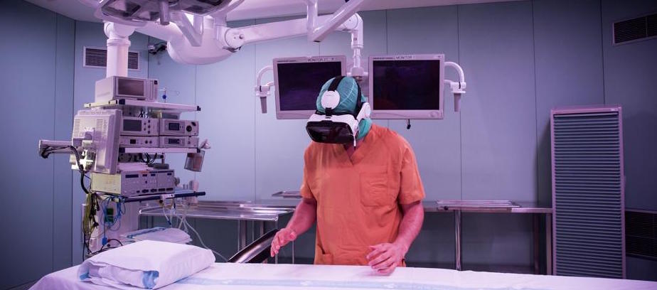 Vall d´Hebron graba una operación en realidad virtual para formar a cirujanos...