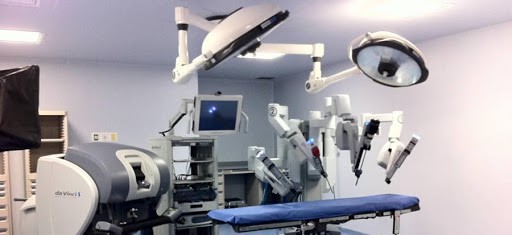 Bellvitge realiza el primer trasplante renal ortotópico con cirugía robótica del mundo...