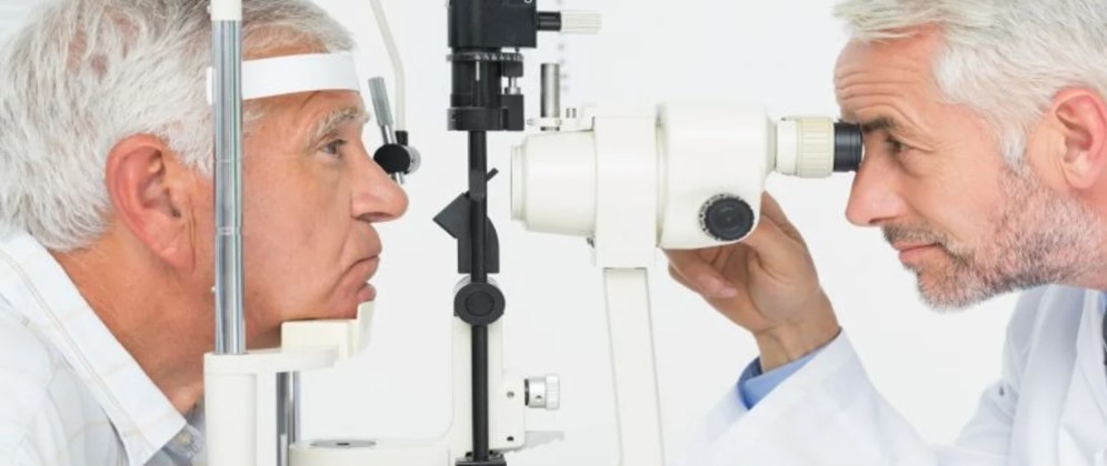 Un sencillo examen de retina para predecir el riesgo de infarto...